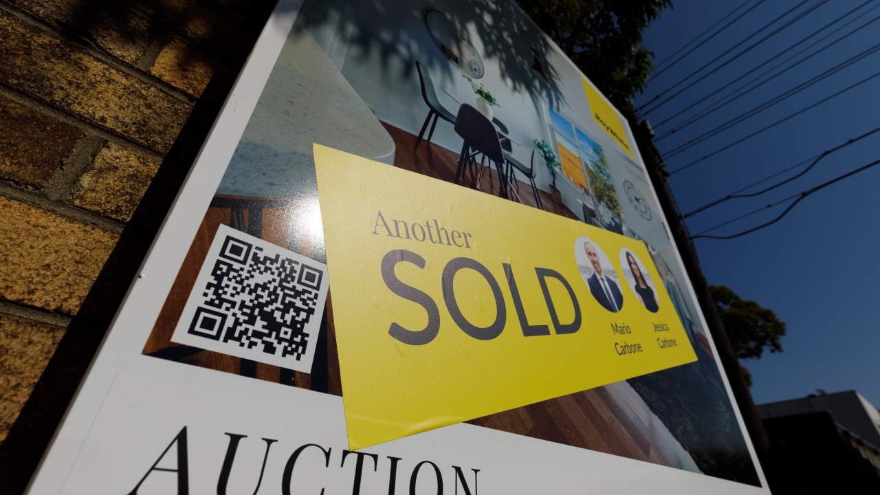 Aussie home buyers buoyed by RBA's recent interest rate drop, but prospect of future cuts could lead to price rises, Finder expert says