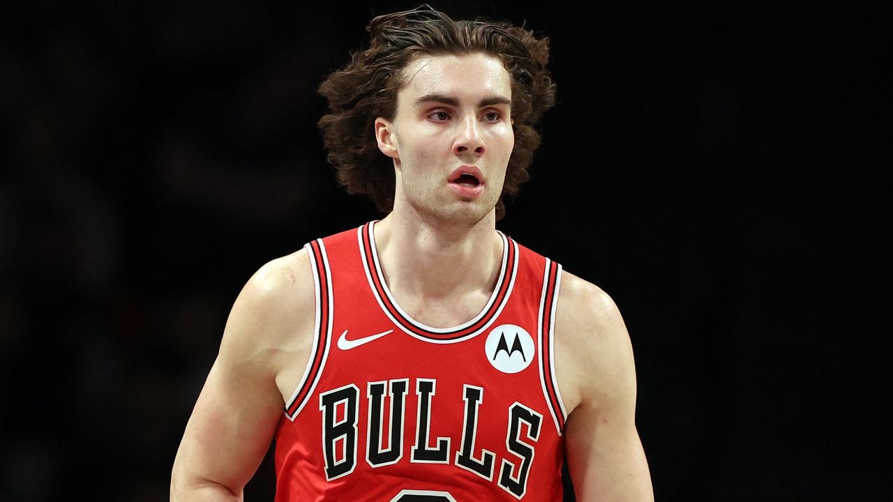 Josh Giddey's NBA payday shrinks in standoff with Chicago Bulls