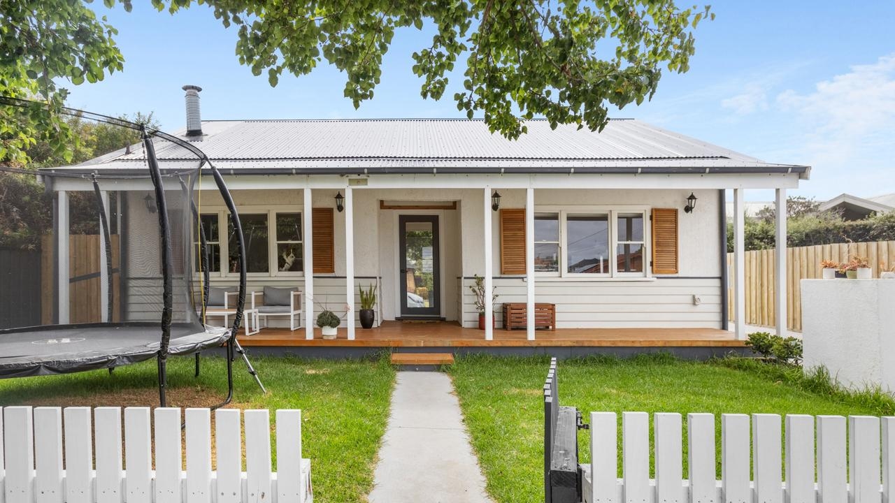 Melbourne houses tipped to hit new high by Christmas