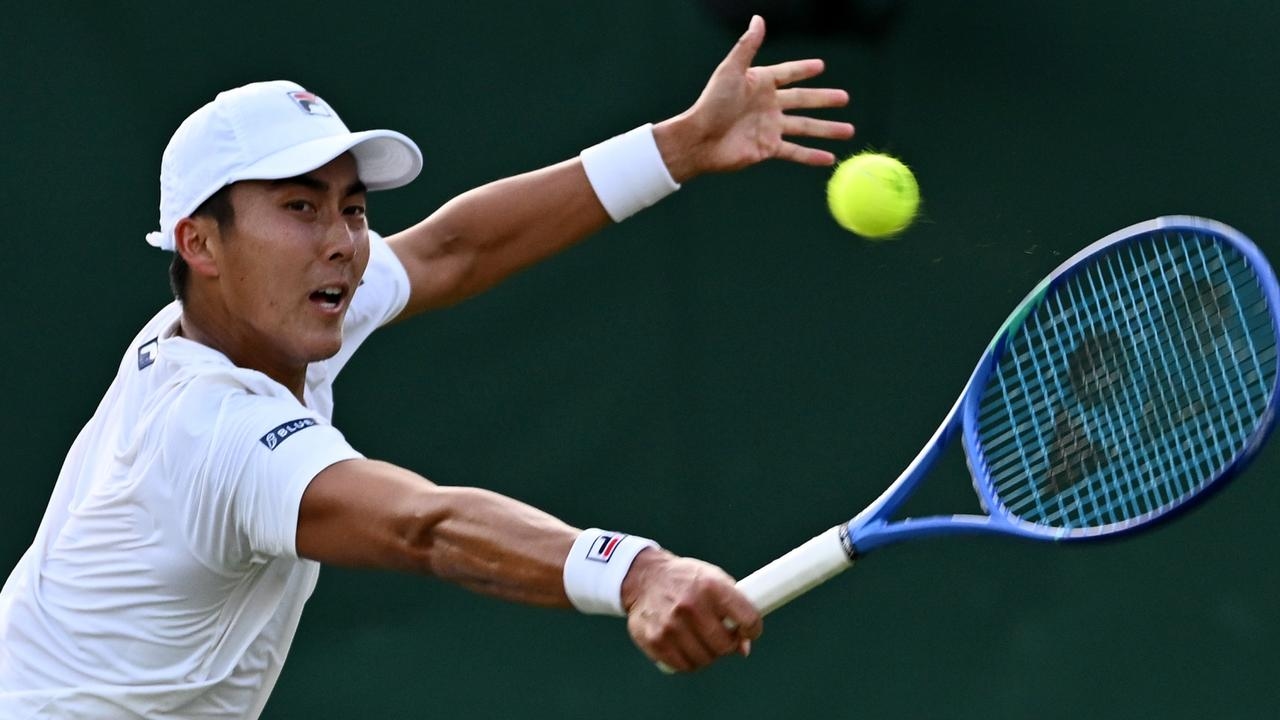 Wimbledon: Rinky Hijikata eyes doubles riches, as Anisimova, Swiatek face off in women's final