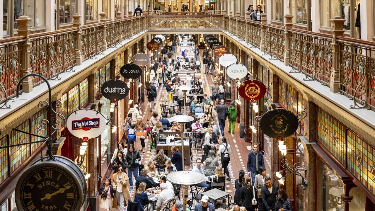 Australian retail spending weak despite RBA rate cut