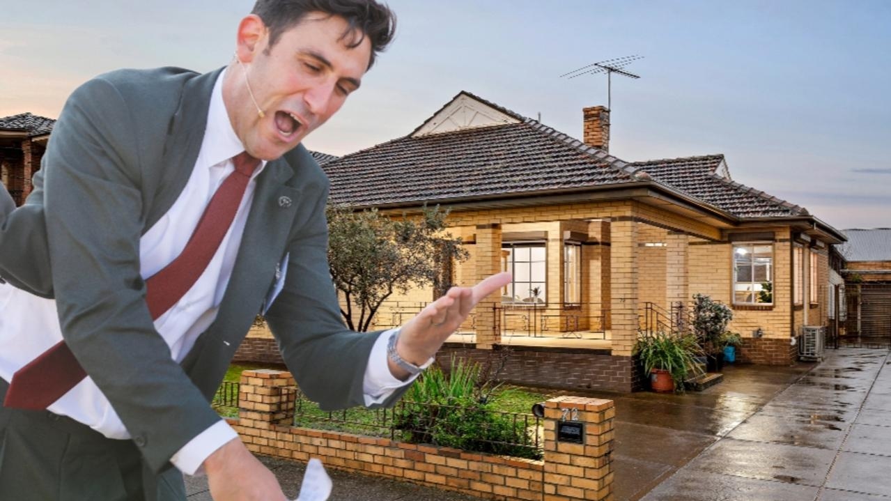 Melbourne auction clearance rates surge to shock new levels