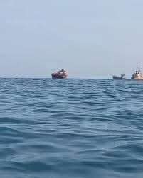 ماساة عقب غرق شاب وانقاذ اخرين في عدن