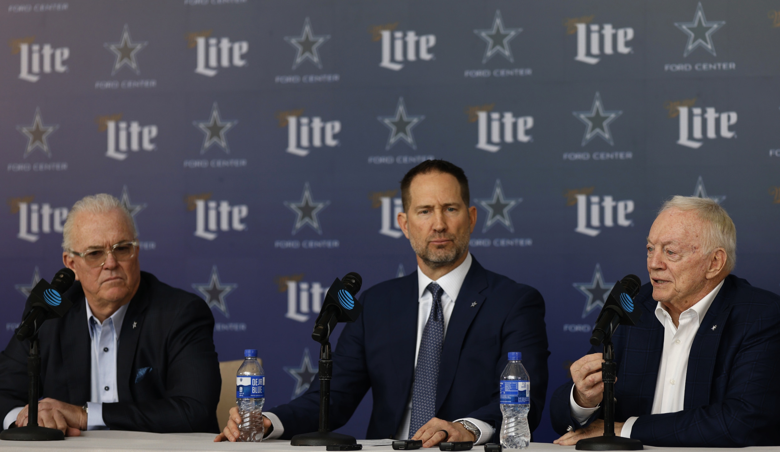 Cowboys Coach Utters Vote of Confidence in Former Pro Bowler