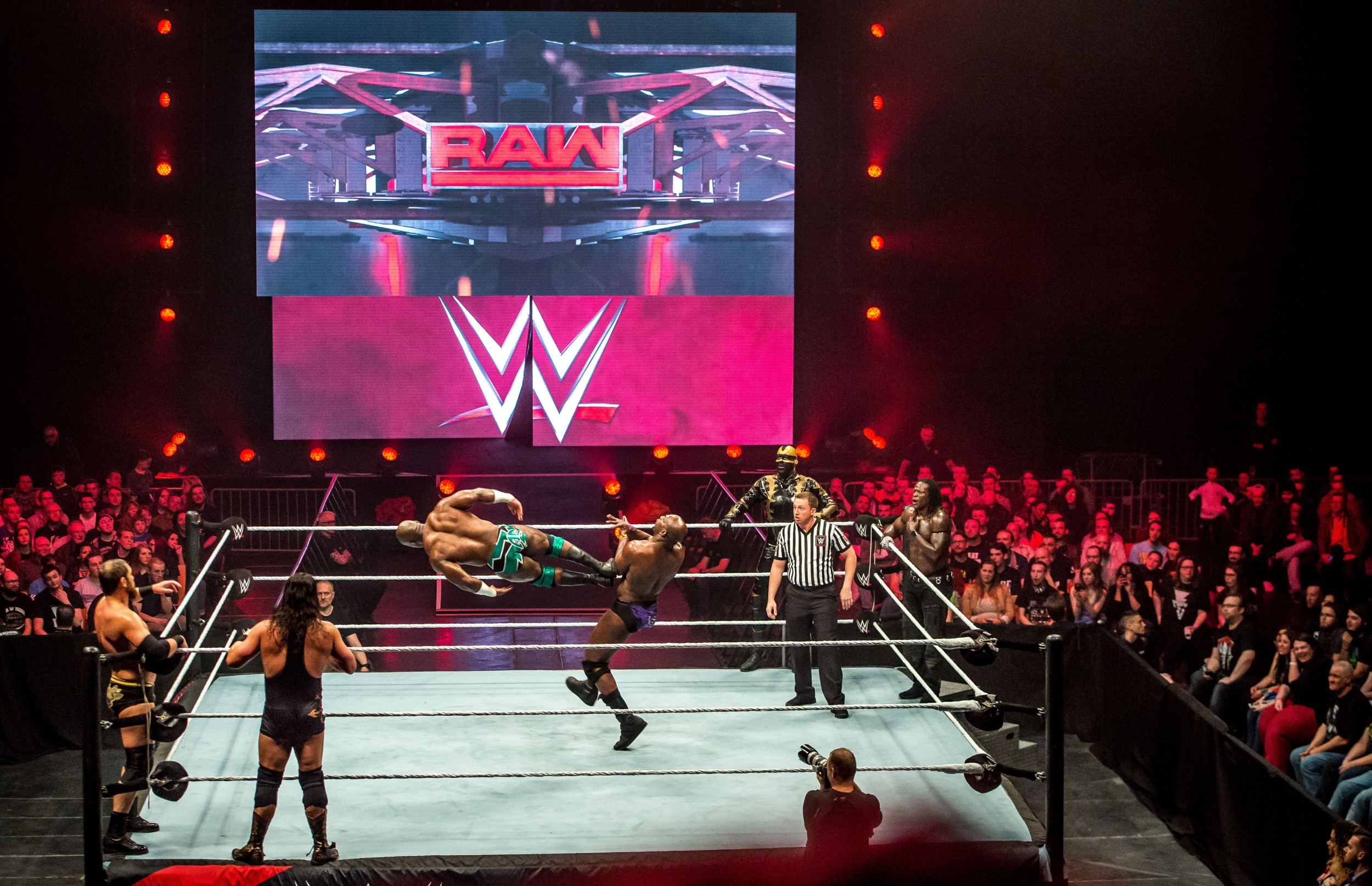 Fan-Favorite WWE Superstar To Miss Several Months Of Action