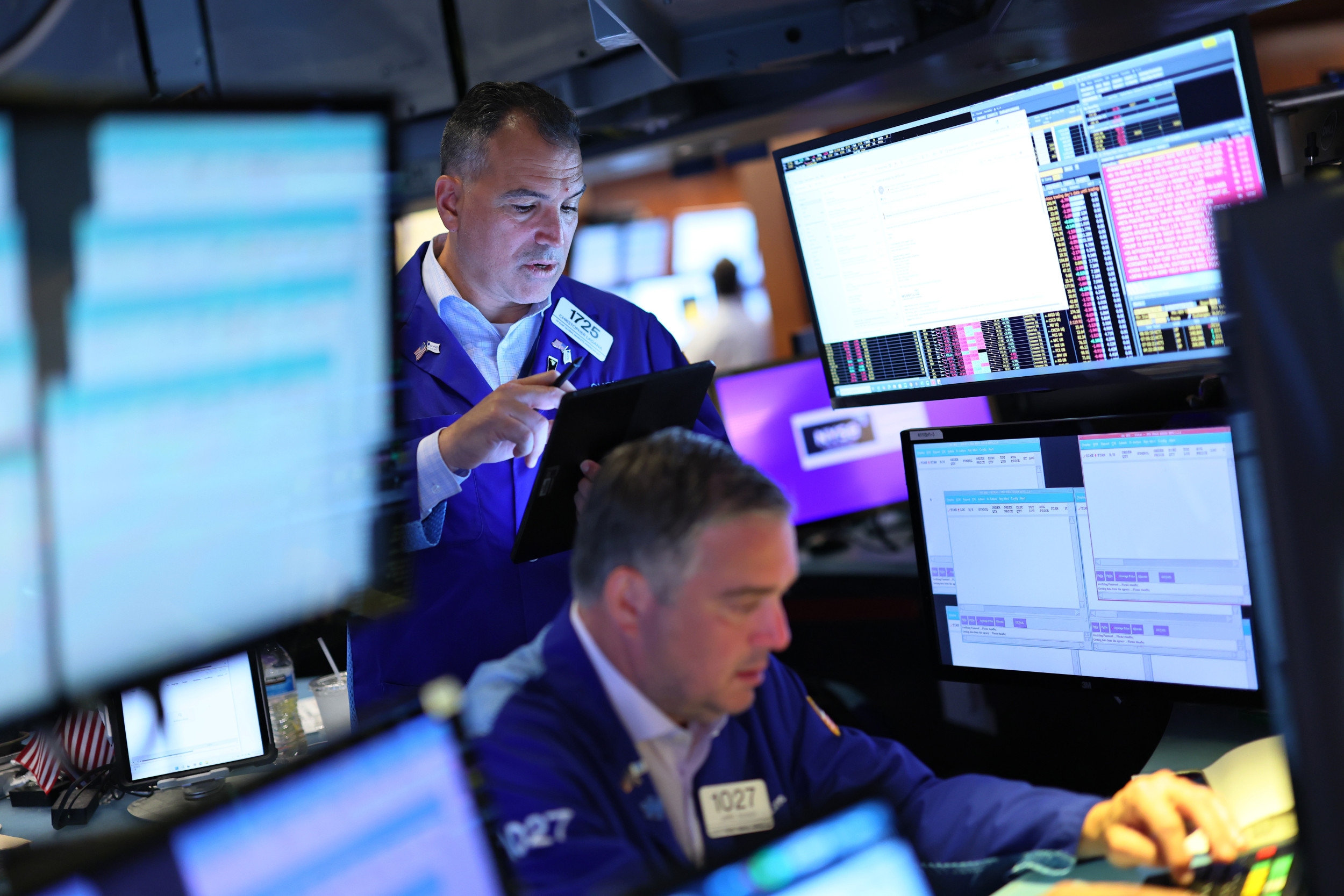 Donald Trump Policy 'Likely' to Spur Recession This Year—Business Leaders
