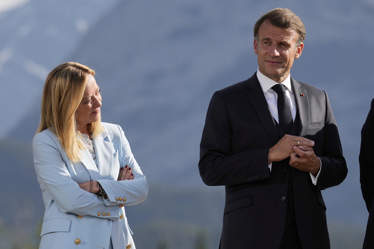 Why France and Italy Are Snubbing Trump's NATO Weapon Plan