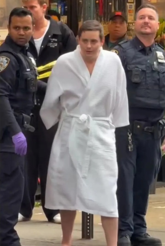 John Woeltz: Crypto King Who Tortured Italian Bitcoin Billionaire Was Known for Spending $100K at Erotic NYC Nightclub with William Duplessie