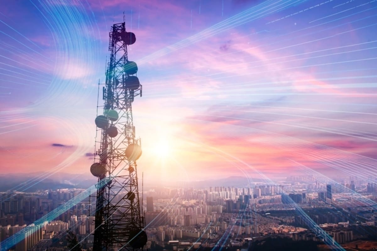 UAE's trade in telecommunication services surges by 4.3 percent to $2.8 billion in 2024