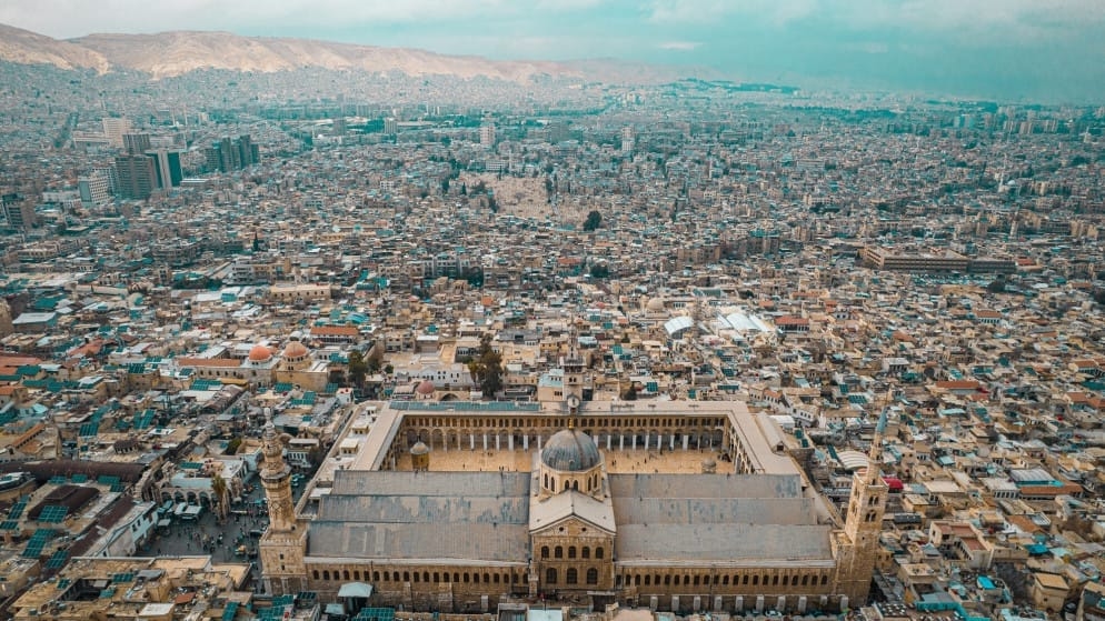 الأردن يرحب برفع الولايات المتحدة العقوبات عن سوريا