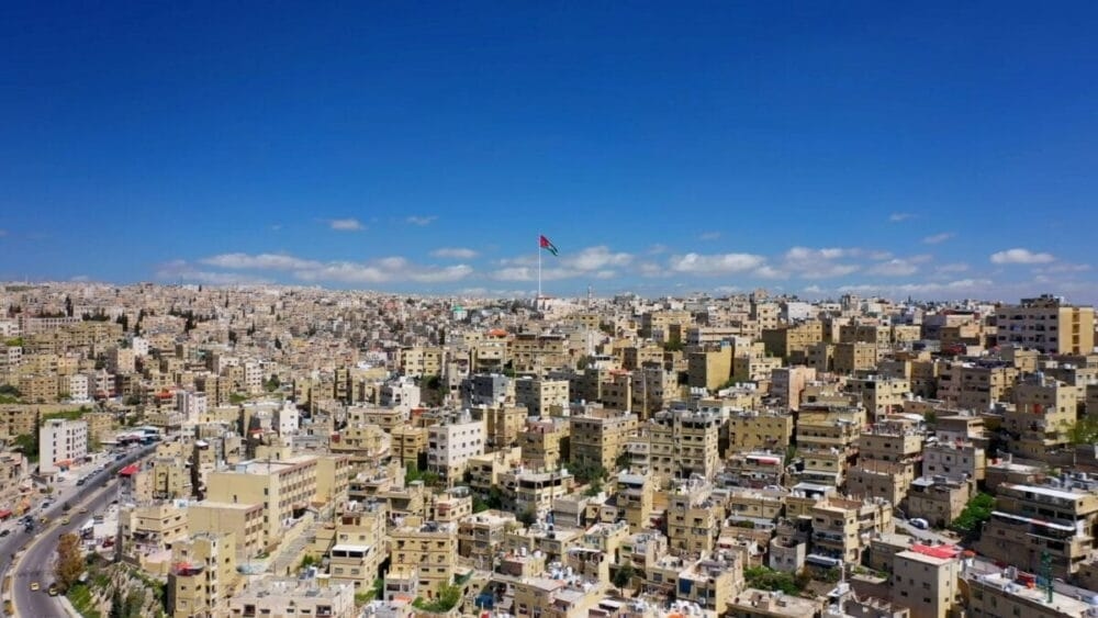 'إدارة الأزمات' : مراكز الإيواء ضمن الخطط الوطنية والاحتماء في المنازل كاف