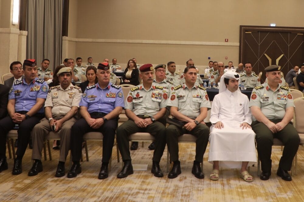 القوات المسلحة تشارك في دورة تدريبية للجنة الأردنية للقانون الدولي الإنساني -صور