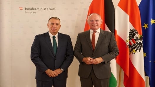 الفراية يناقش سبل دعم العودة الطوعية للاجئين السوريين مع نظيره النمساوي