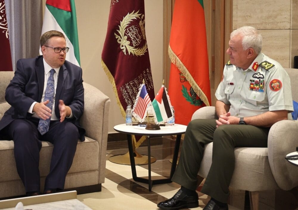 الحنيطي يستقبل القائم بأعمال السفير الأميركي ويؤكد توحيد الجهود لتحقيق الأمن والسلم الدوليين