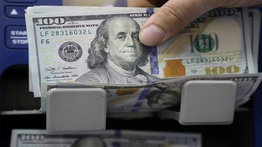 الدولار دلوقتي عامل 49.66 جنيه