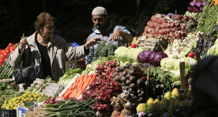 الطماطم 2 والبطاطس 5 والبصل 6 جنيه النهاردة