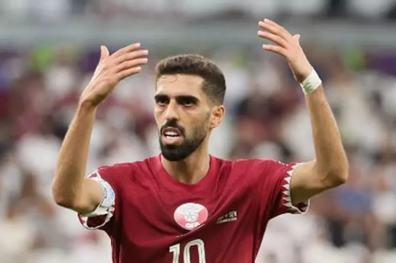 أسطورة قطر حسن الهيدوس يعود من الاعتزال الدولي