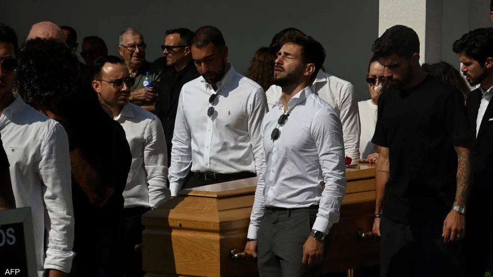 نجوم ليفربول يودعون جوتا في جنازة مؤثرة بجوندومار