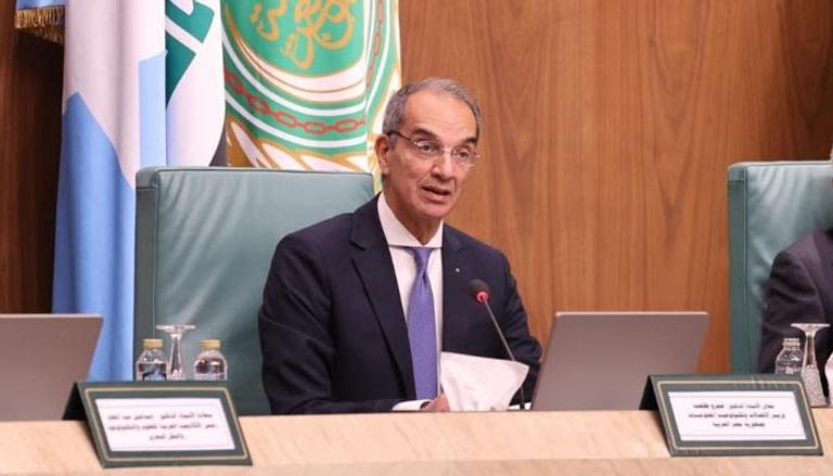 وزير الاتصالات: هذه أسباب الحريق سنترال رمسيس .. وإجراءات المواجهة