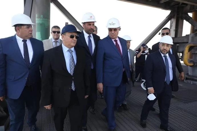 يوسفي يتابع مشاريع صناعية هامة : وحدة لانتاج الصفائح الحديدية تدعم قطاع تصنيع السيارات بداية من جوان 2026