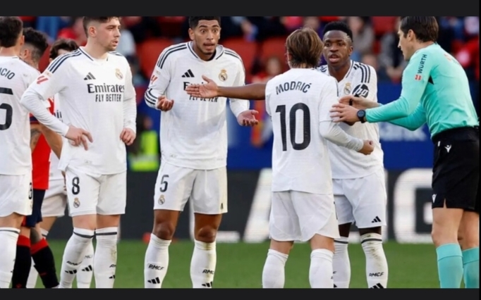 طائرة الريال تهبط فى نيويورك بعد تأخرها بسبب العاصفة وإلغاء مؤتمر ألونسو