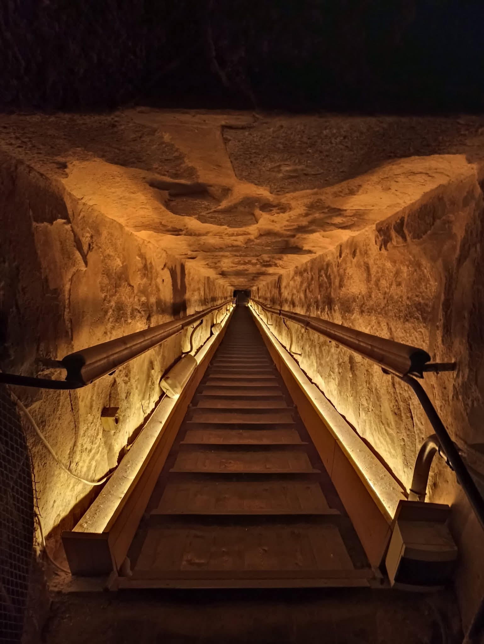 Giza pyramids get new eco-friendly interior lighting