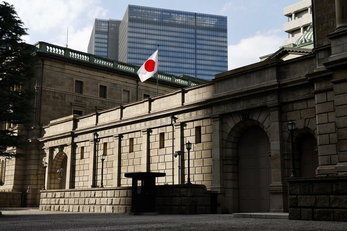 FOCUS: Fears mount over rising longer-term yields ahead of national election