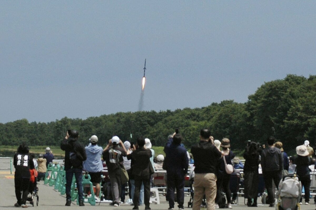 Taiwan rocket crashes in Japan's 1st launch backed by foreign capital