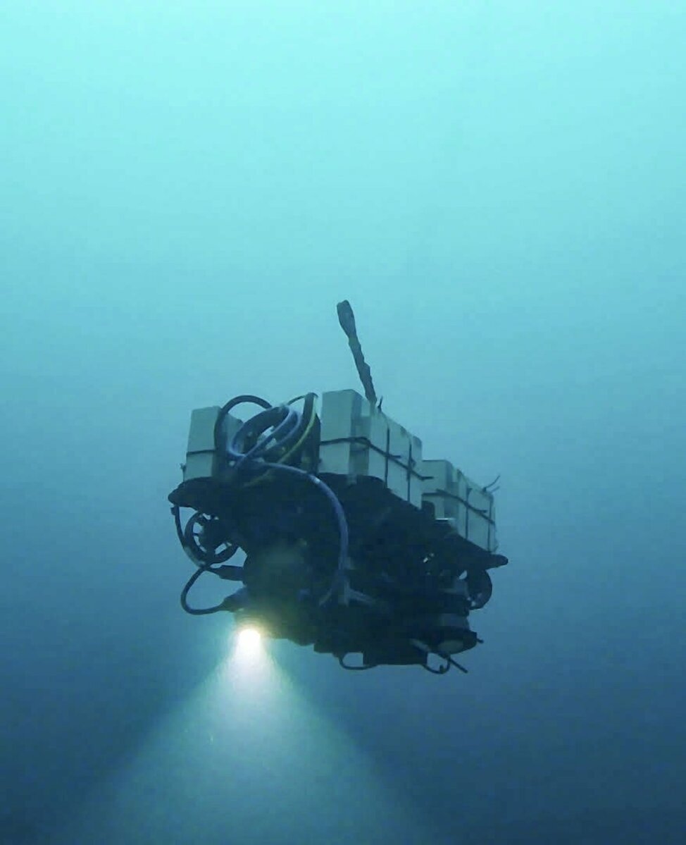 FEATURE: Japan building autonomous probe to explore Challenger Deep