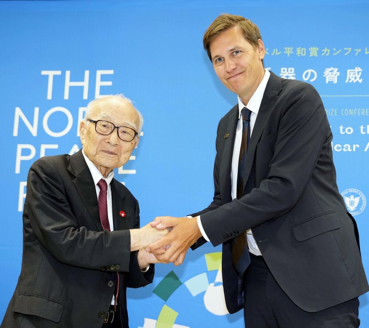 Nobel panel, A-bomb survivors urge youth to carry torch of peace