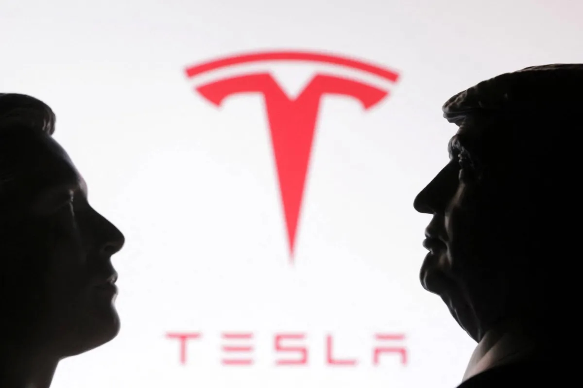 Tesla Shares Fall as Musk's 'America Party' Riles Investors