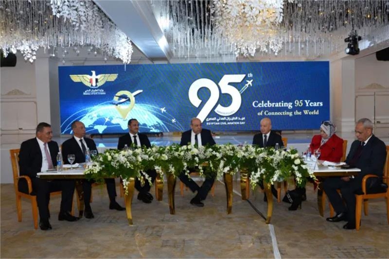 Air Cairo to expand fleet to 40 aircraft within 3 months: Aviation minister - Economy