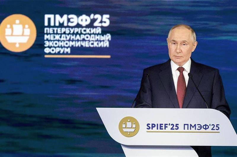 Global economy undergoing largest-scale transformation: Putin - International