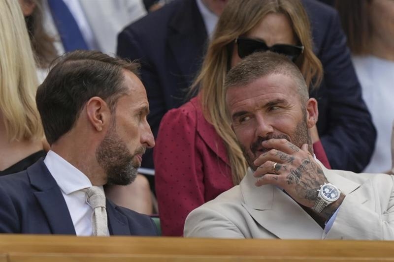 Tennis: Wimbledon brings out Beckham, Sharapova and other stars on Day 1 - Omni sports