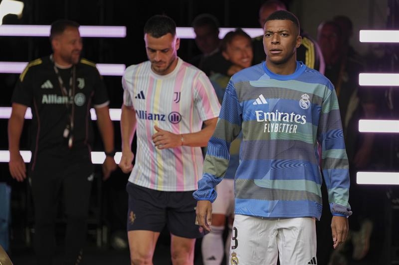 Mbappe could make his Club World Cup debut after being listed as substitute against Juventus