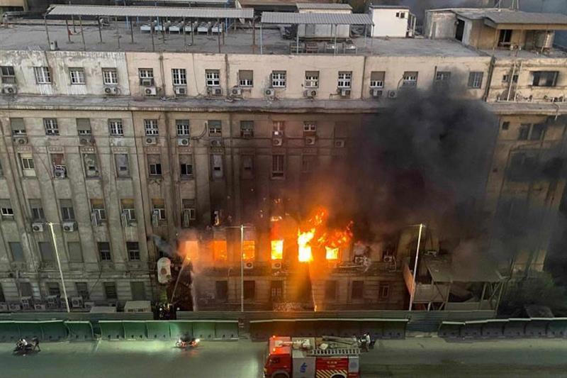 Holding up through flames and delays - Egypt - Al-Ahram Weekly