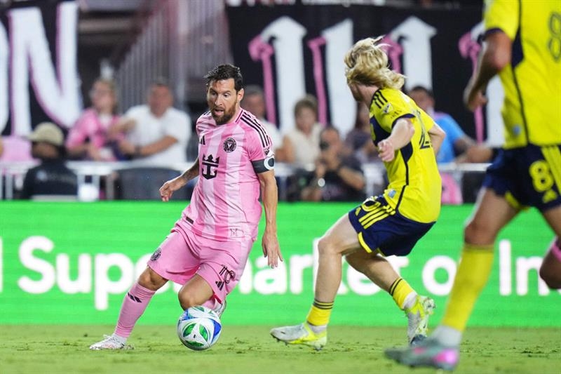 Messi at the double again to lift Miami to MLS win over Nashville - World