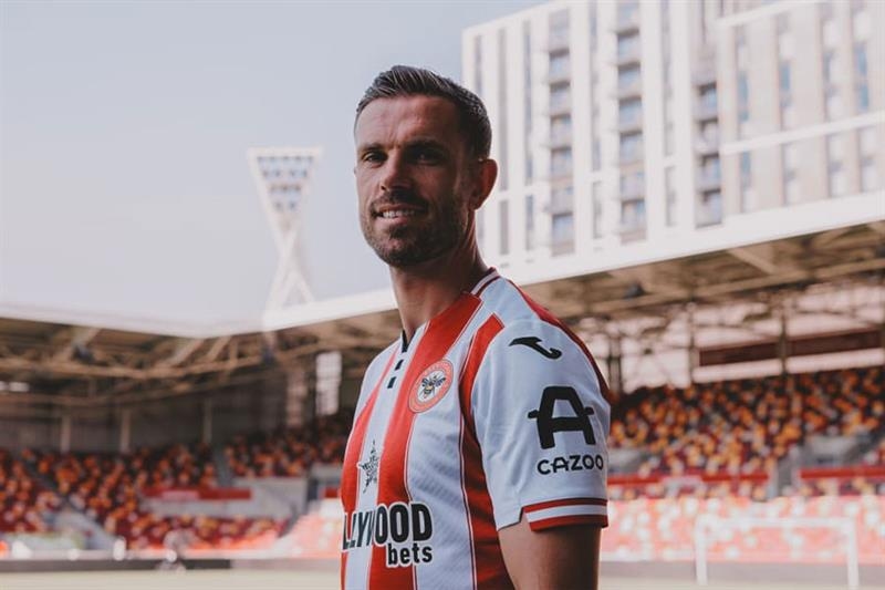 Brentford signs former Liverpool captain Jordan Henderson