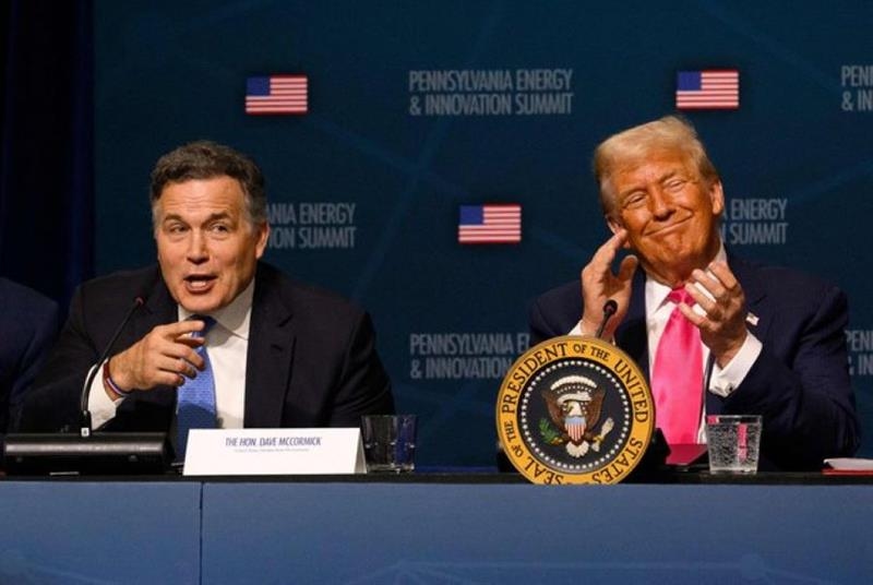 Trump unveils investments to power AI boom - Tech