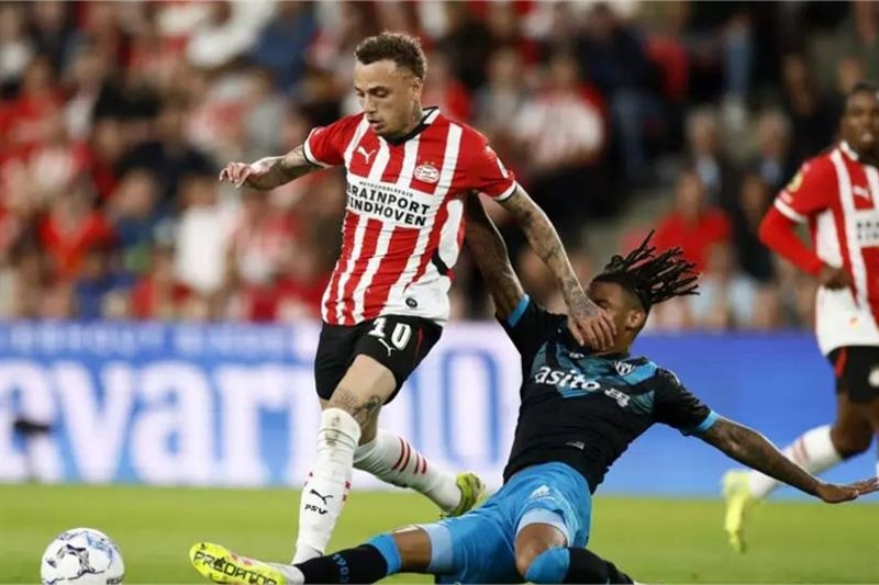 Napoli sign Dutch international forward Lang - World