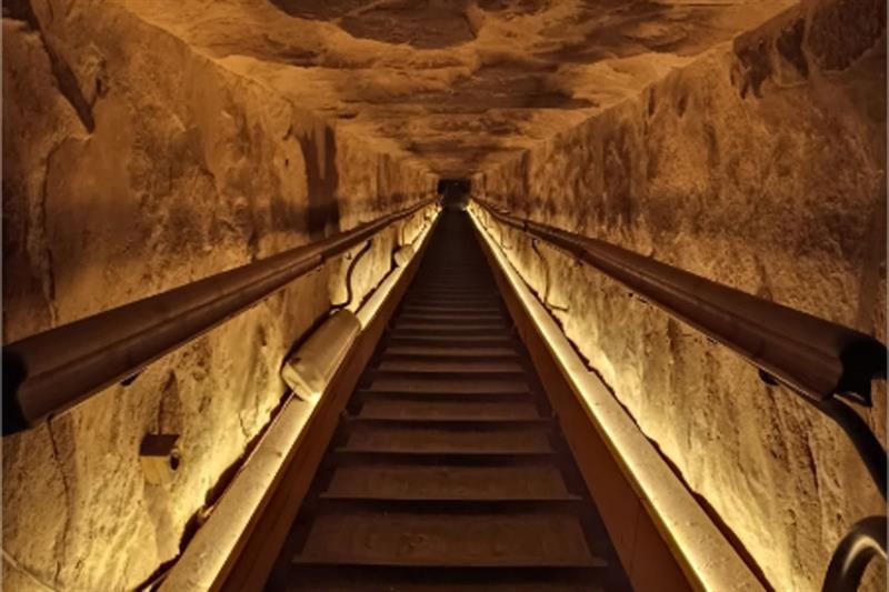 Eco-friendly lighting system illuminates heart of Giza Pyramids - Tourism