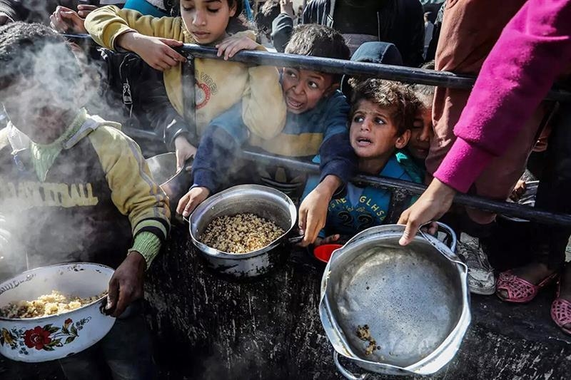117 aid trucks enter Gaza: Al-Qahera News - War on Gaza