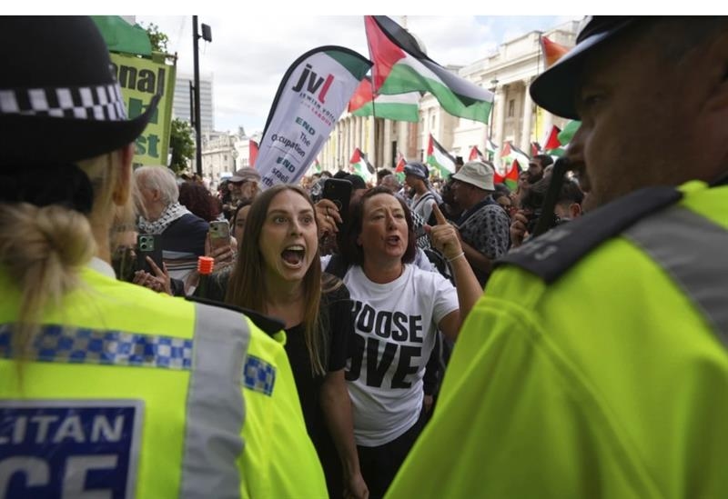 More than 20 arrests at protest in support of Palestine Action after UK ban comes into effect - War on Gaza