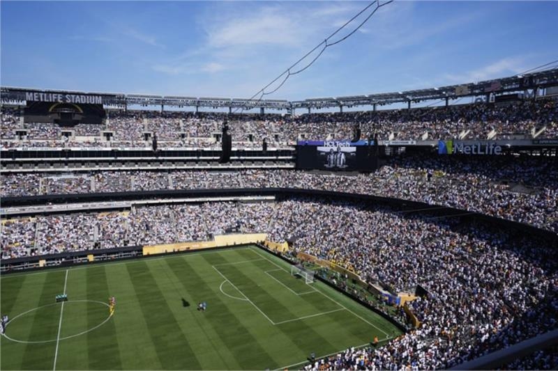 FIFA cuts ticket price to $13.40 for World Cup semifinal between Chelsea and Fluminense
