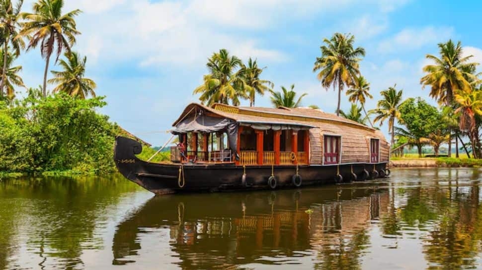 Discover 10 Must-Visit Tourist Destinations In Kerala For An Unforgettable Travel Experience