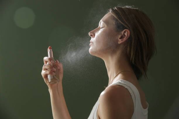 Top Setting Sprays to Grab During the Myntra End of Reason Sale (31st May – 12th June)