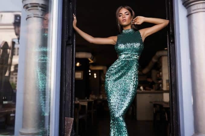 Sparkle in Style: Best Shimmery Party Dresses from Myntra Pay Day Sale