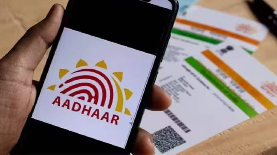 Getting Aadhaar Just Got Tougher For Adults; UIDAI to Verify Via PAN, Passport, Ration Card