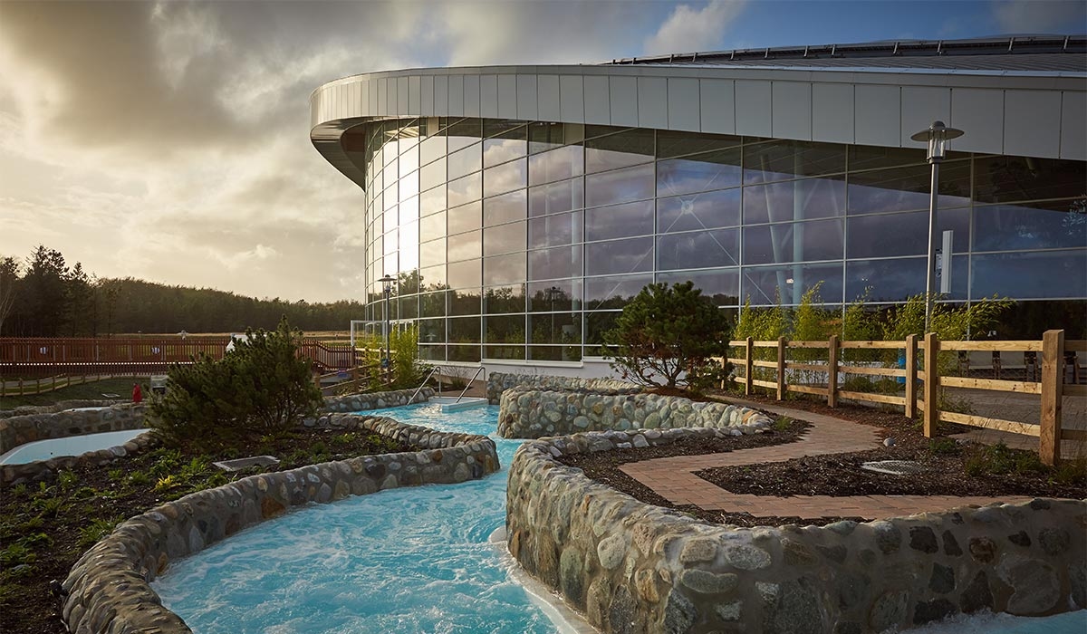 People are selling day passes to Center Parcs Longford (and why that's a bad idea)