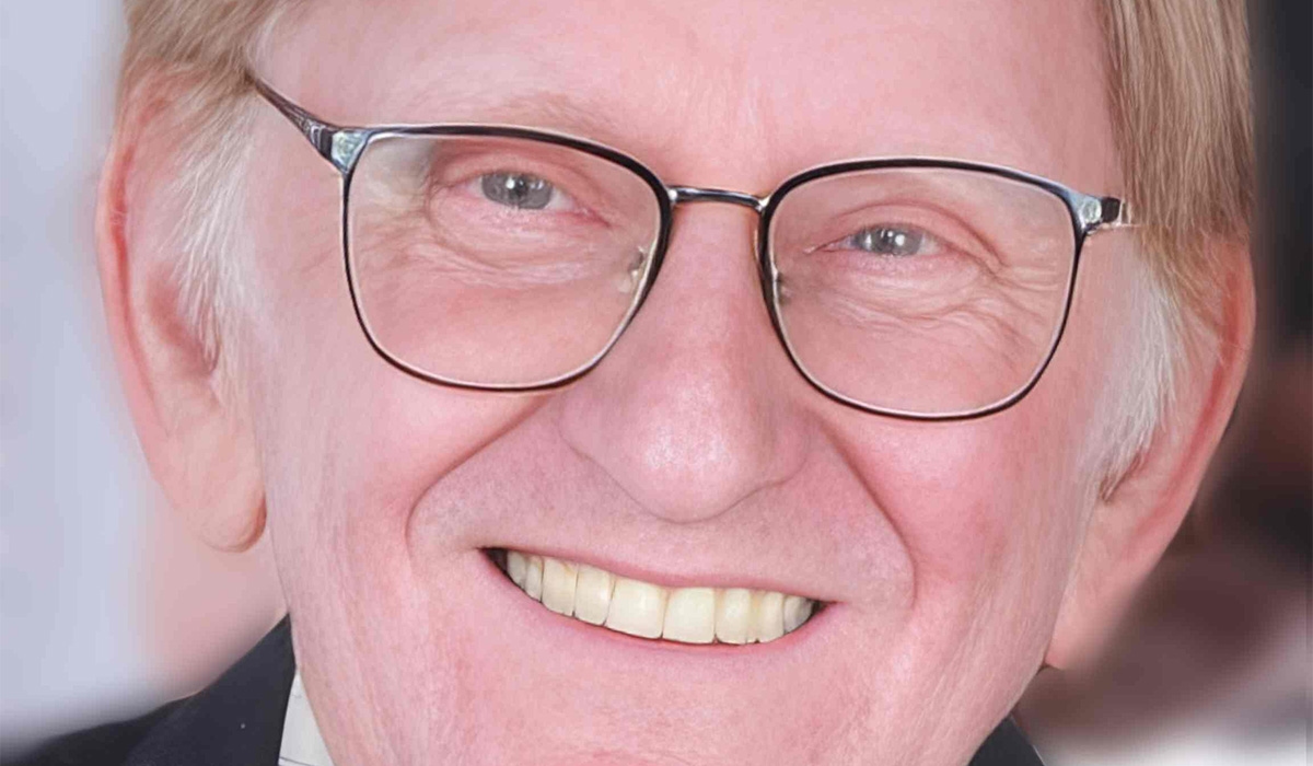 Last laugh: Paschal did gig just two weeks before death aged 93